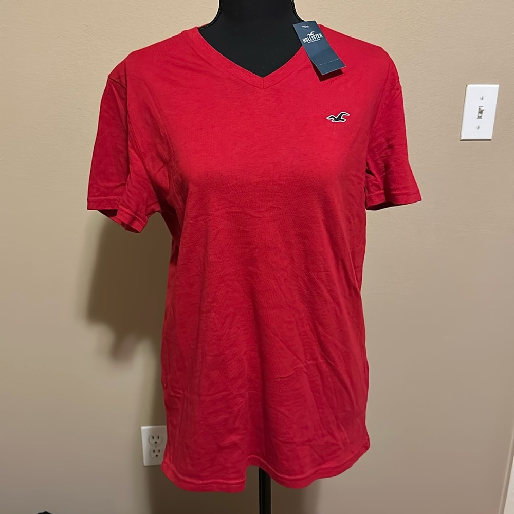 NWT Red Hollister Men’s V-Neck Cotton Shirt